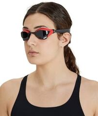 Arena Cobra Core Swipe Smoke-Red Yüzücü Gözlüğü