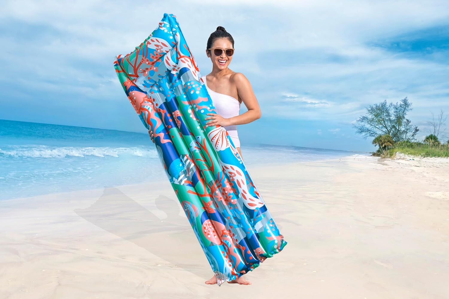 Bermuda Desenli Deniz Havuz Yatağı Mavi